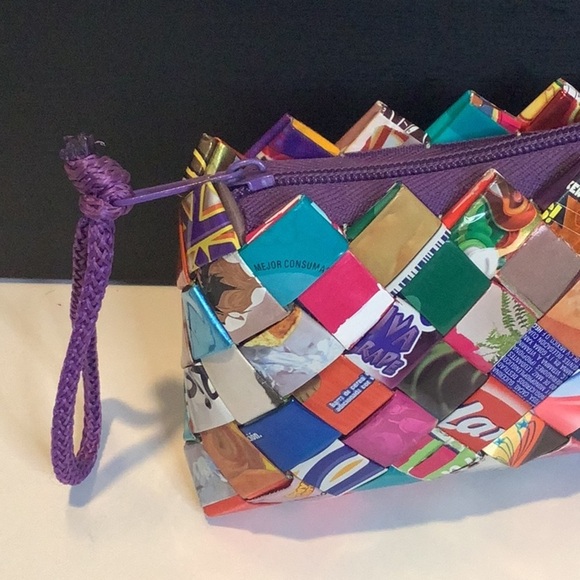 Candy Gum Wrapper Zipped Wristlet Coin Purse With Zipper 7.5 X 3.5 inches. EUC. - Picture 3 of 8